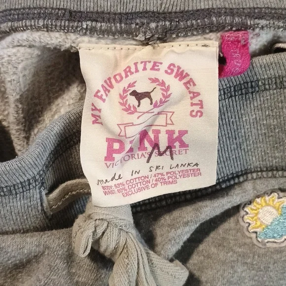 CLASSIC VINTAGE PINK VICTORIA'S SECRET SIZE MEDIUM CAPRI GRAY SWEATPANTS 💕 - Picture 6 of 8